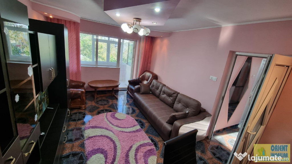Km 4-5, Doraly, decomandat, 3 camere, gaze, mobilat