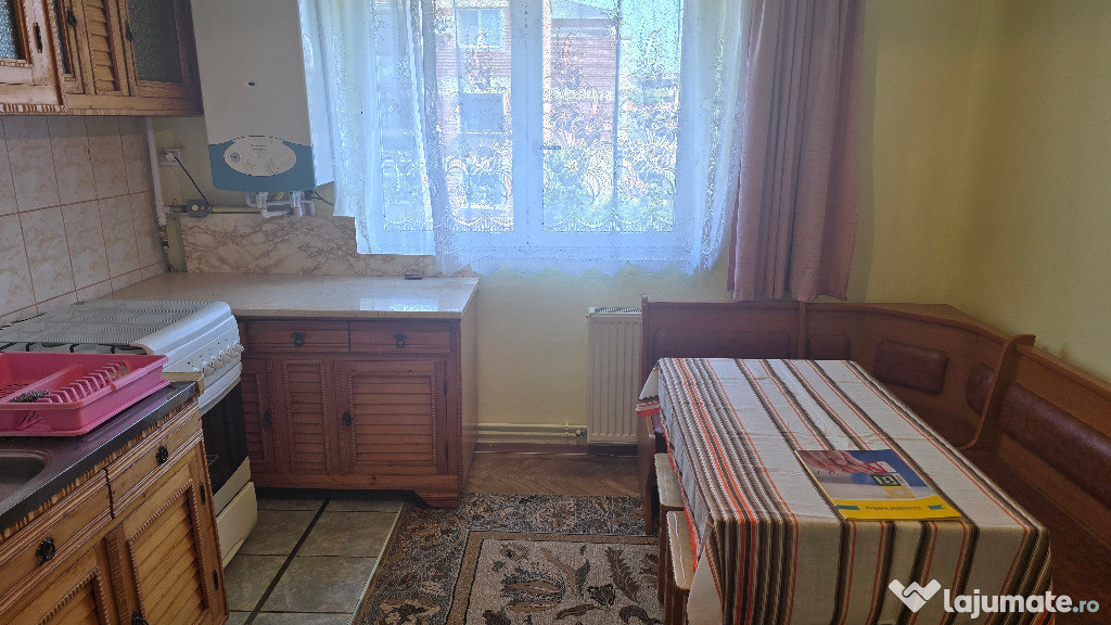 Vand garsoniera cu 2 camere in Deva, Gojdu (str. Viitorului), etaj 3