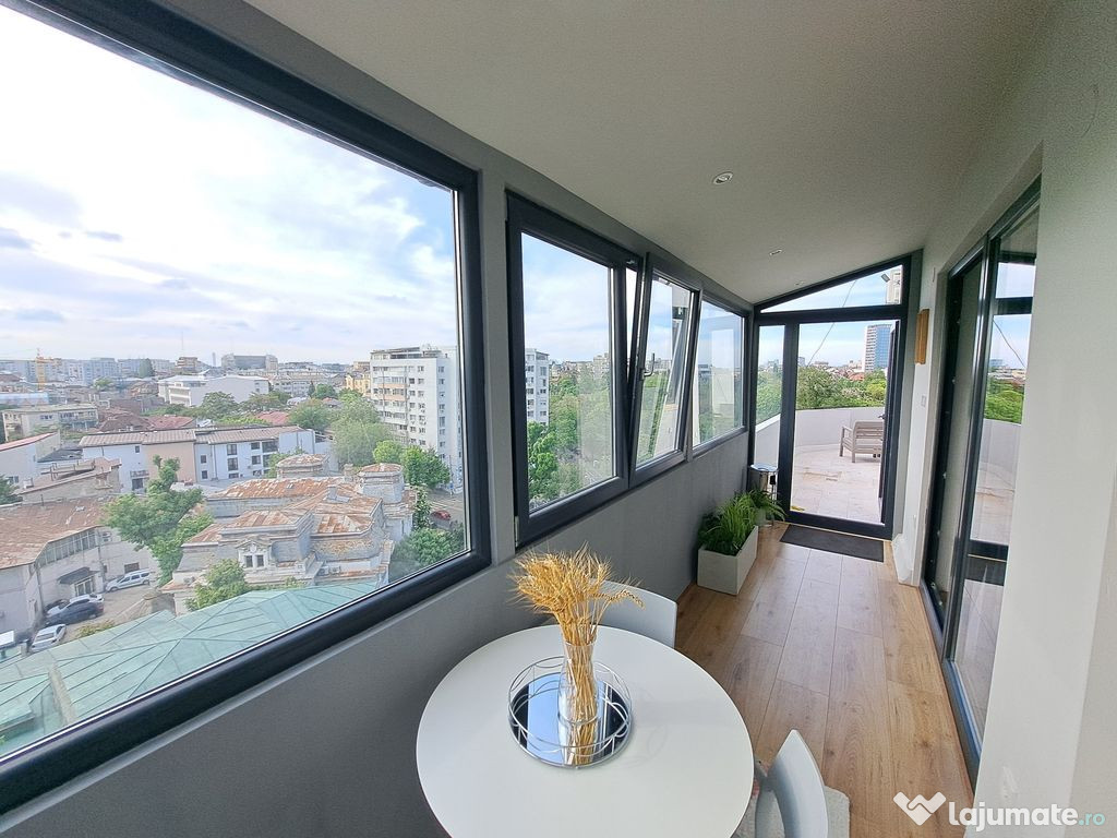Apartament cu 2 camere + terasa priveliste minunata - par...