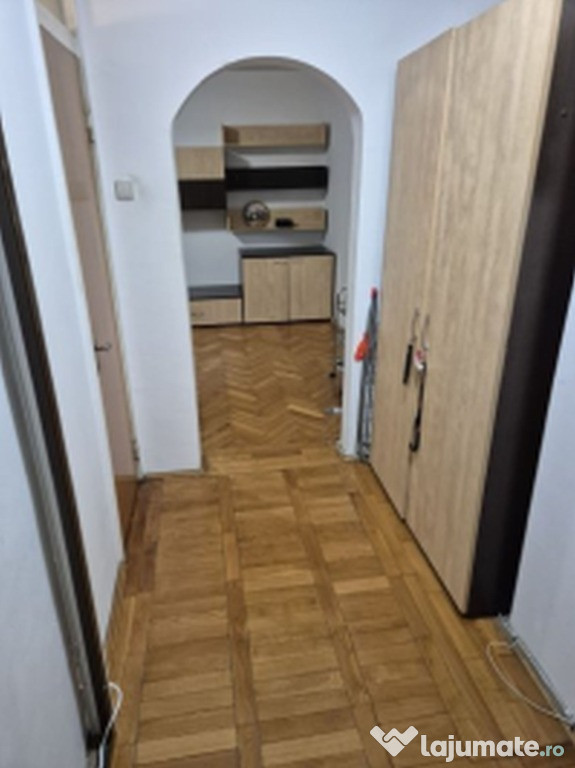Piata sudului obregia aleea terasei