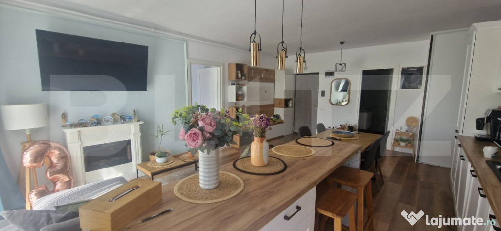 Apartament 3 camere, zona suberba, Teilor