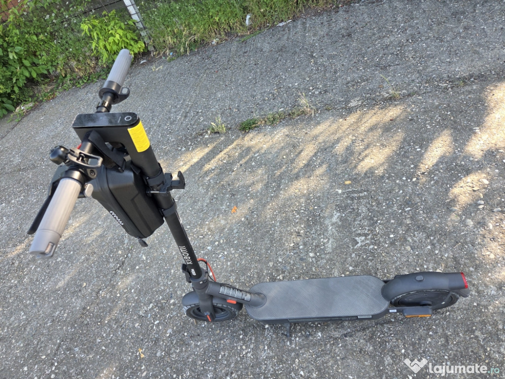Trotineta Xiaomi Scooter 4 Pro 2nd gen