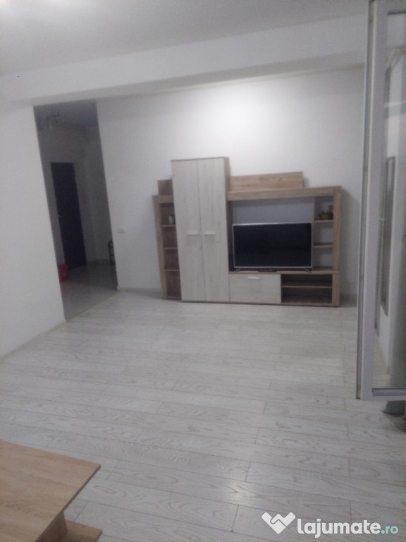 De inchiriat Apartament 2 camere Militari Residence