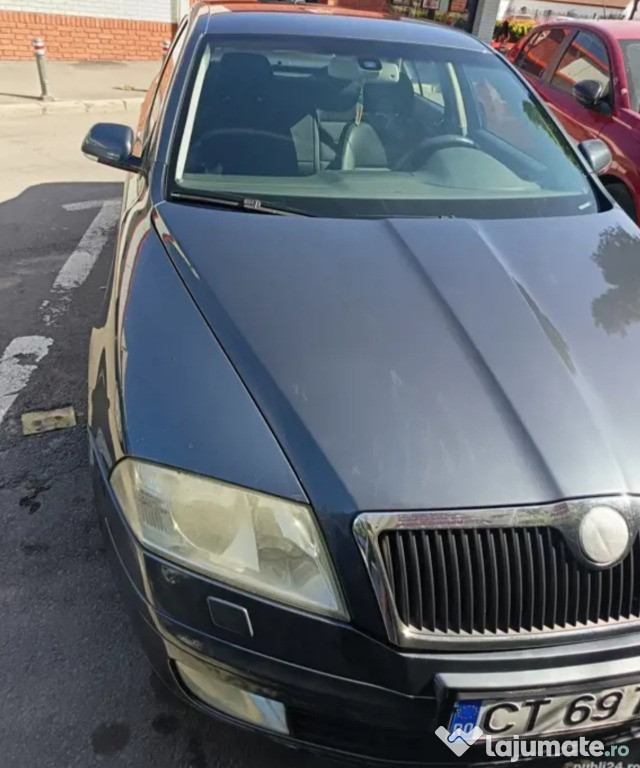 Vând Skoda Octavia