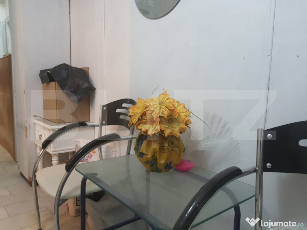 Investitie-Apartament 2 camere, decomandat, Su=54 mp, et. 3/
