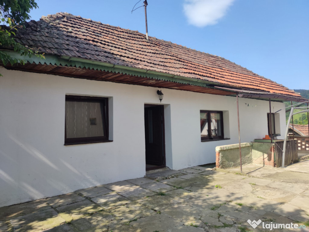 CASA/ VILA, 91 mp utili, 170 mp teren, Zona Schei.