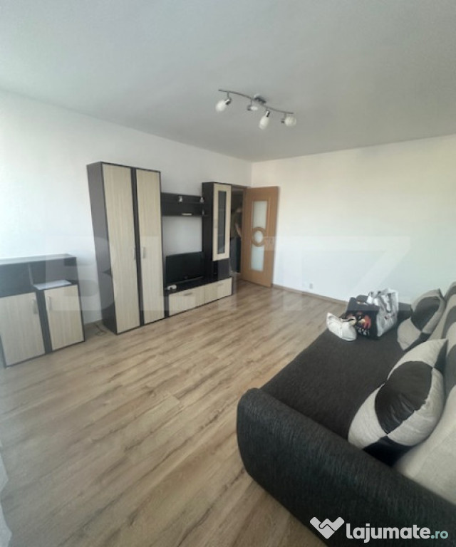 Apartament 2 Camere Central, Bloc Reabilitat/Metrou (Unirii