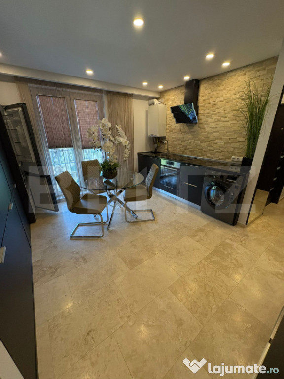 Apartament 2 camere etaj Intermediar zona Decebal LUX