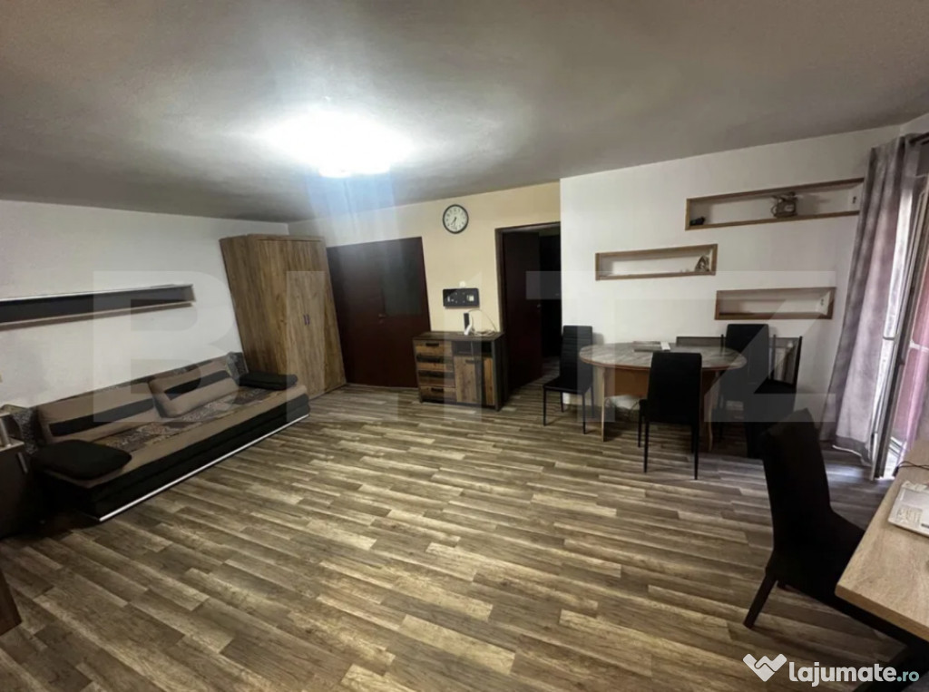 Apartament 3 camere mobilat cu balcon – zona Brâncuși