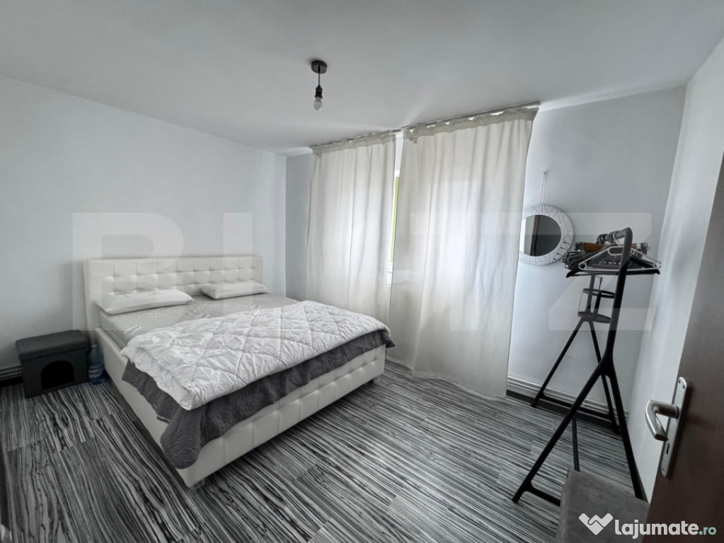 Apartament 2 camere, zona Cetate - Piata