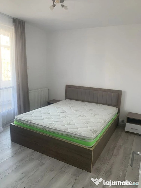 2 camere in zona Circumvalatiunii
