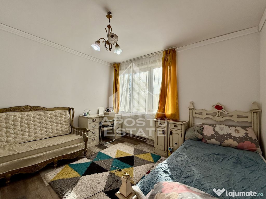 Apartament 2 camere, boxa in curte, centrala proprie, zon...