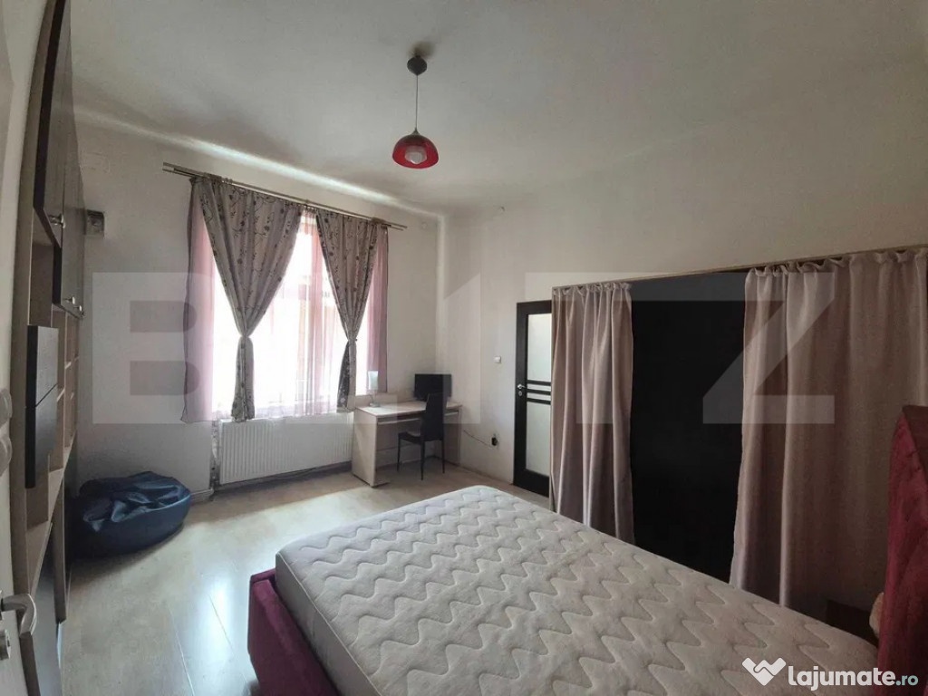 Apartament 2 camere, balcon, zona strazii Horea