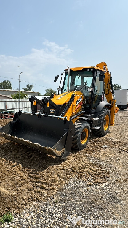Inchiriez Buldoexcavator