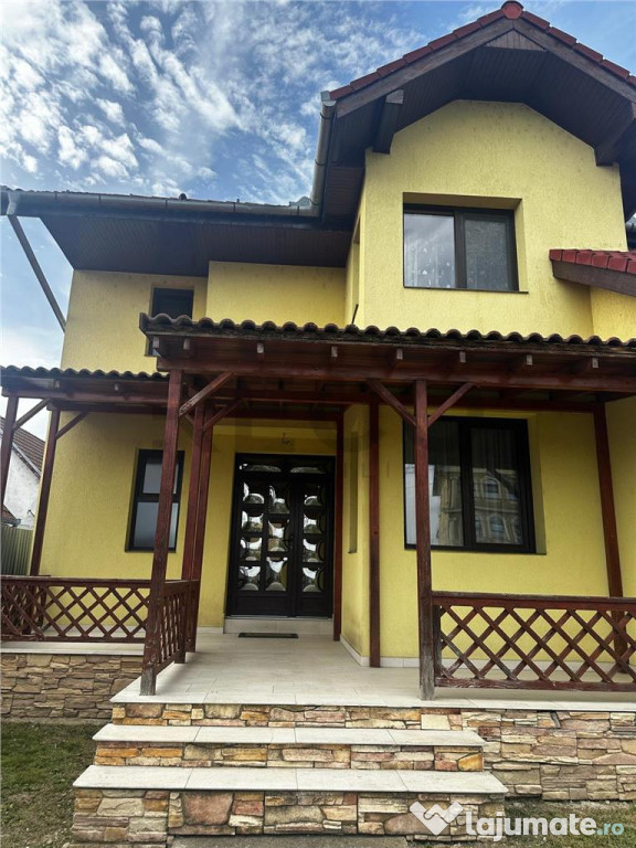 Reco Casa cu etaj in Beius