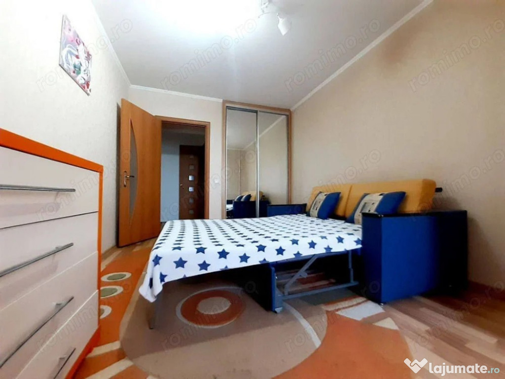 2 camere in zona Complexului Studentesc