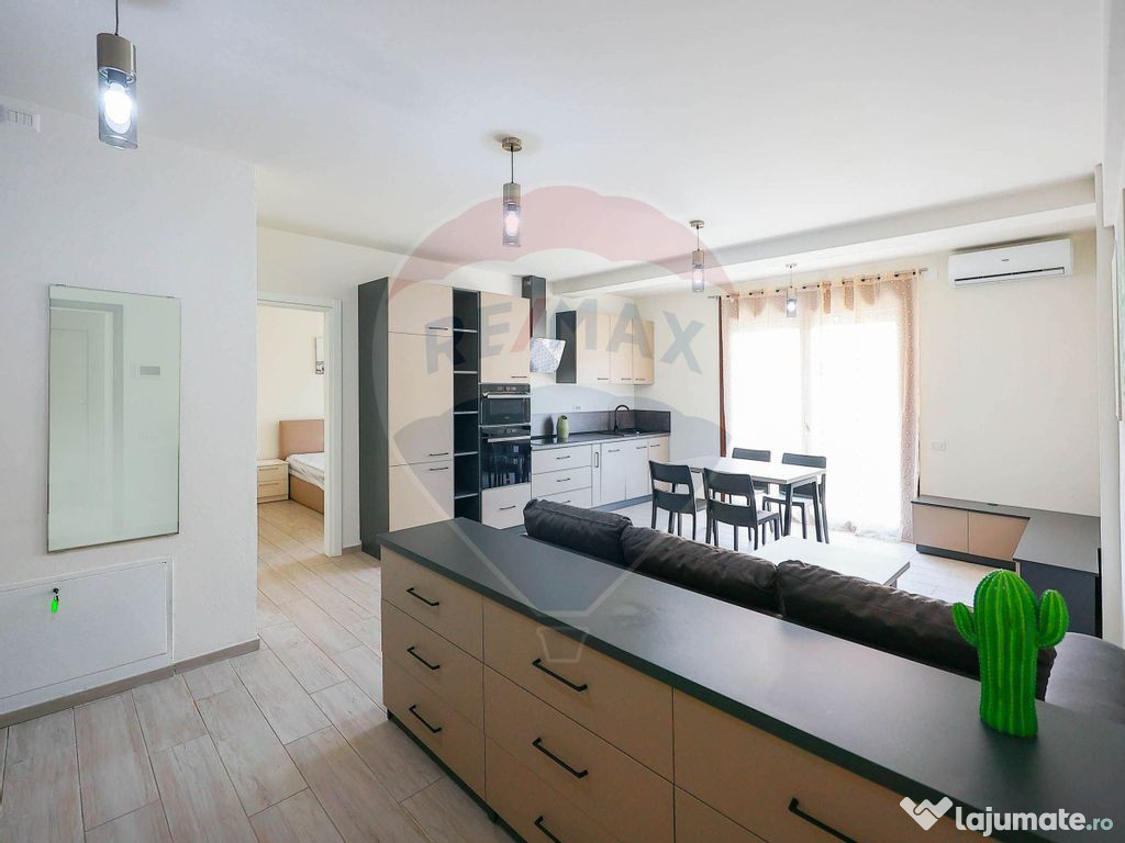 Apartamente 2 camere de închiriat ultracentral, clădire...