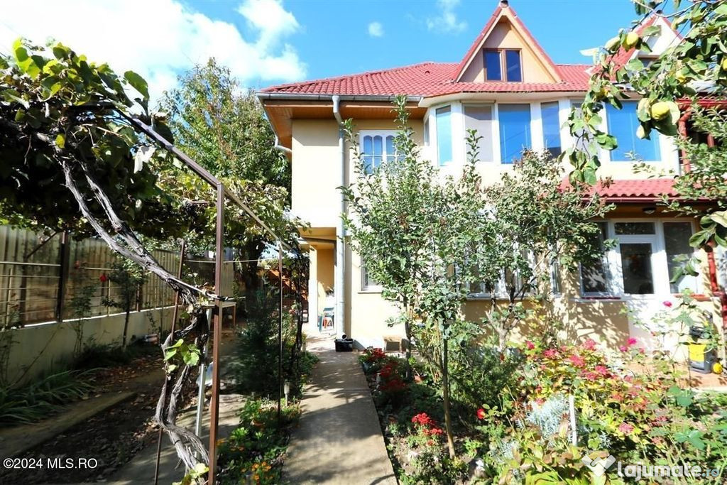 Ovidiu Sud, vila tip duplex P+1E, 140 mp utili, deschider...