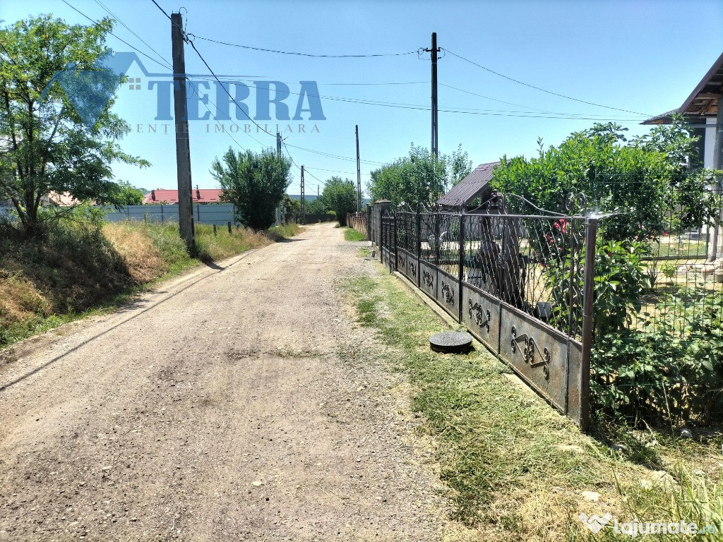 Teren intravilan - 462 mp - Valea Stânii,com.Țițești,2 km de Mioveni