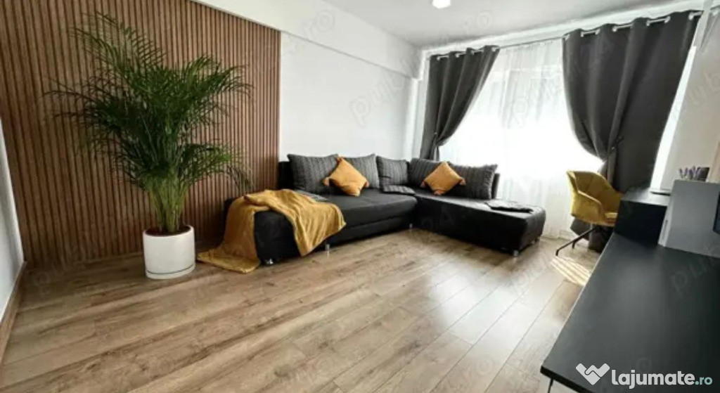 Apartament 2 camere, decomandat - zona Racadau