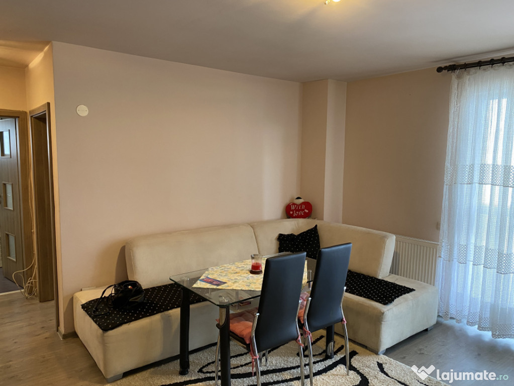 Ap nou 3 camere doamna stanca cu balcon si parcare