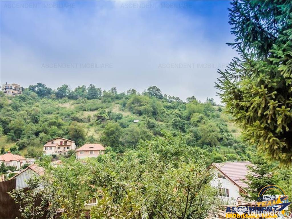 Distinsa rezidenta cu:garaje,SPA,lift privat, areal Centru.