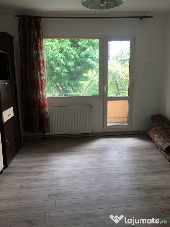 Apartament 2 camere etajul 2 zona Gemenii