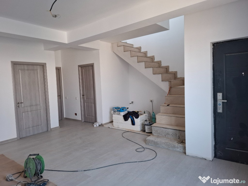 Pantelimon Ilfov,p+1,casa 4 camere,2 bai,proprietate,comision 0%