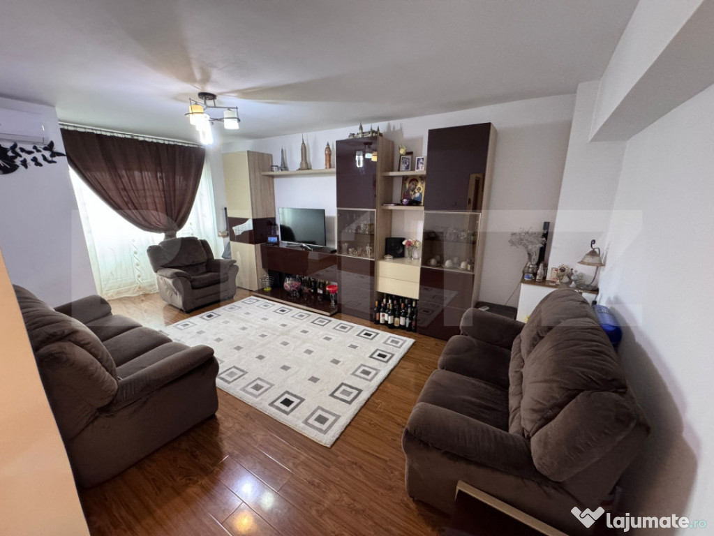 Apartament cu 3 Camere, Etaj 5/6, Lift – Zonă Excelenta!!
