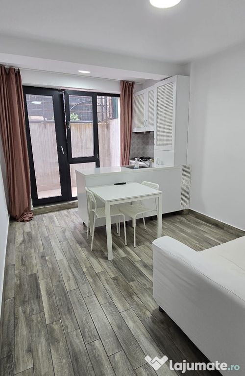 Apartament 2 camere decomandat Constantin Brancoveanu Blo...
