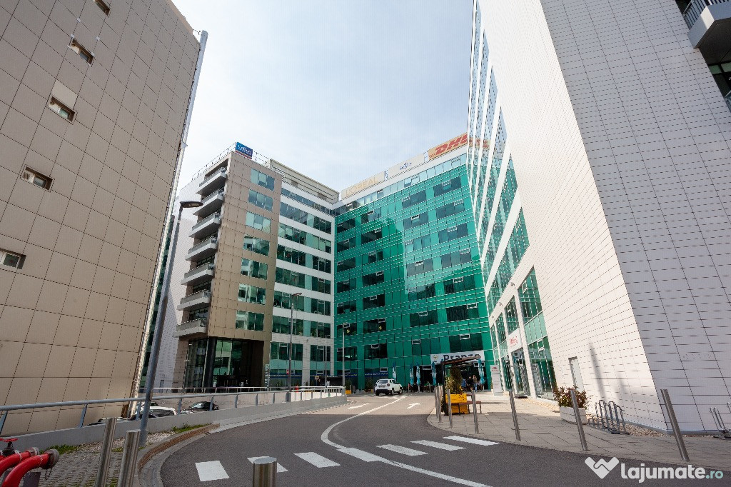 Spațiu de birou privat pentru 1 persoană în Regus Floreasca Plaza