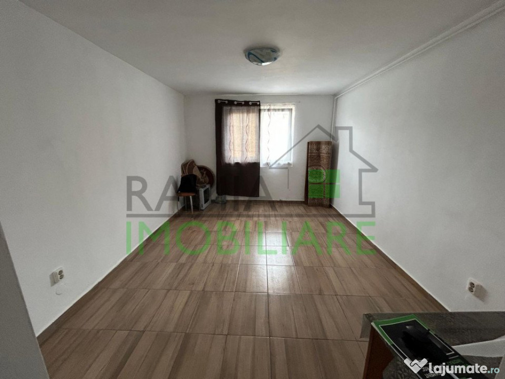 Garsoniera de vanzare in Zarnesti-Reprezentara Exclusiva Com