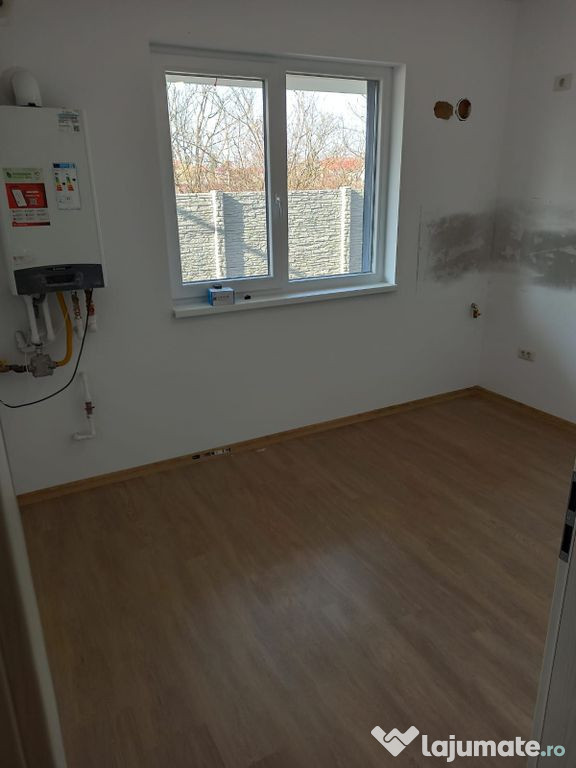 De neratat - vila la alb/4cam,2bai+parcare/centru Popesti...