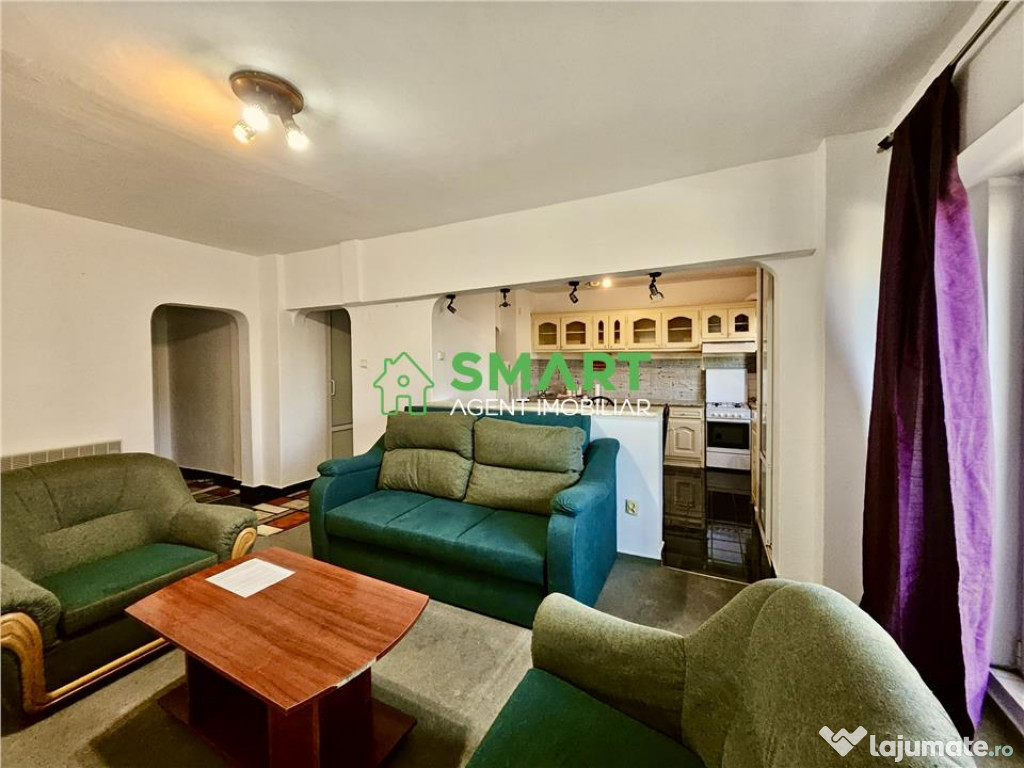 Apartament 2 camere. Arad, zona Centrala, Pia#539;#259; Spit