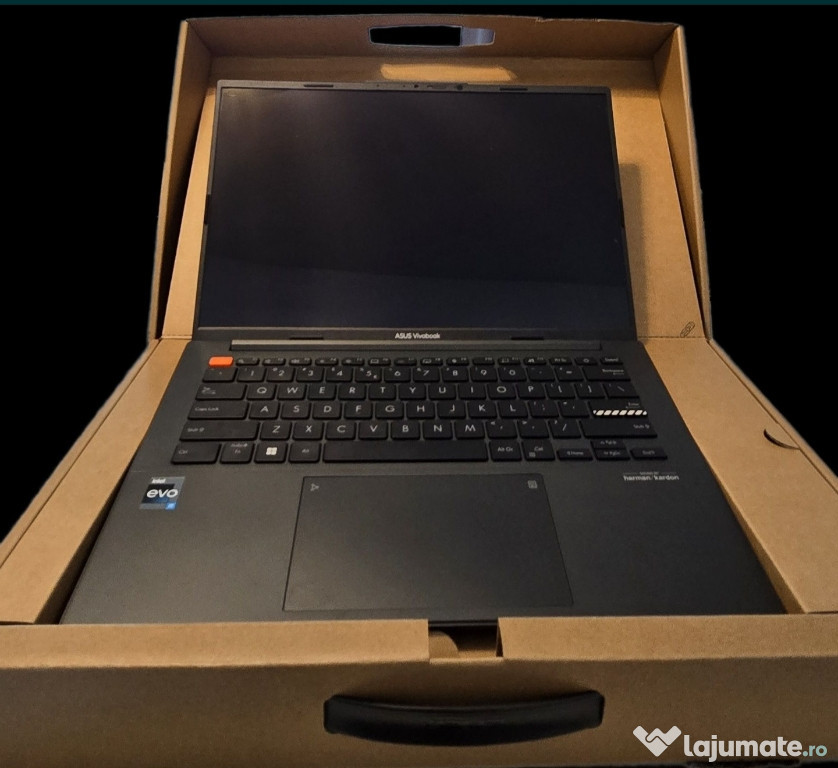 Laptop ASUS VivoBook S 14 OLED S5404VA - cu garantie