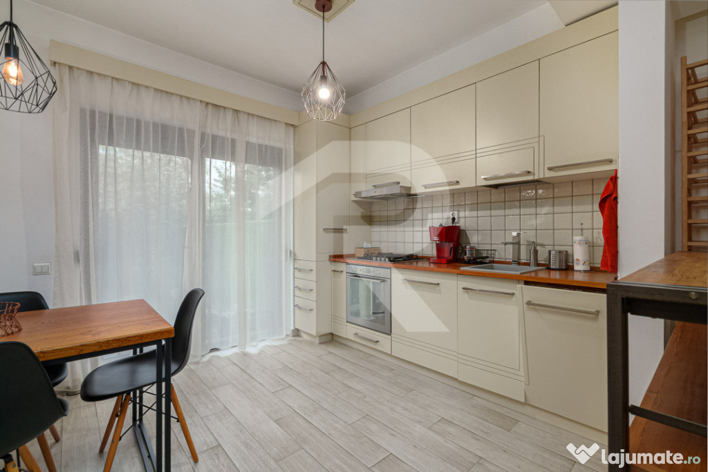 APĂRĂTORII PATRIEI – CASA CU 4 CAMERE, 3 BĂI, CURTE, LO