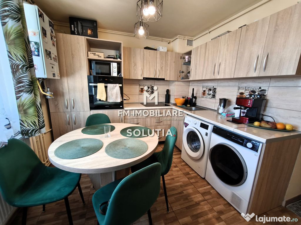 Apartament 3 camere decomandat, zona gării!