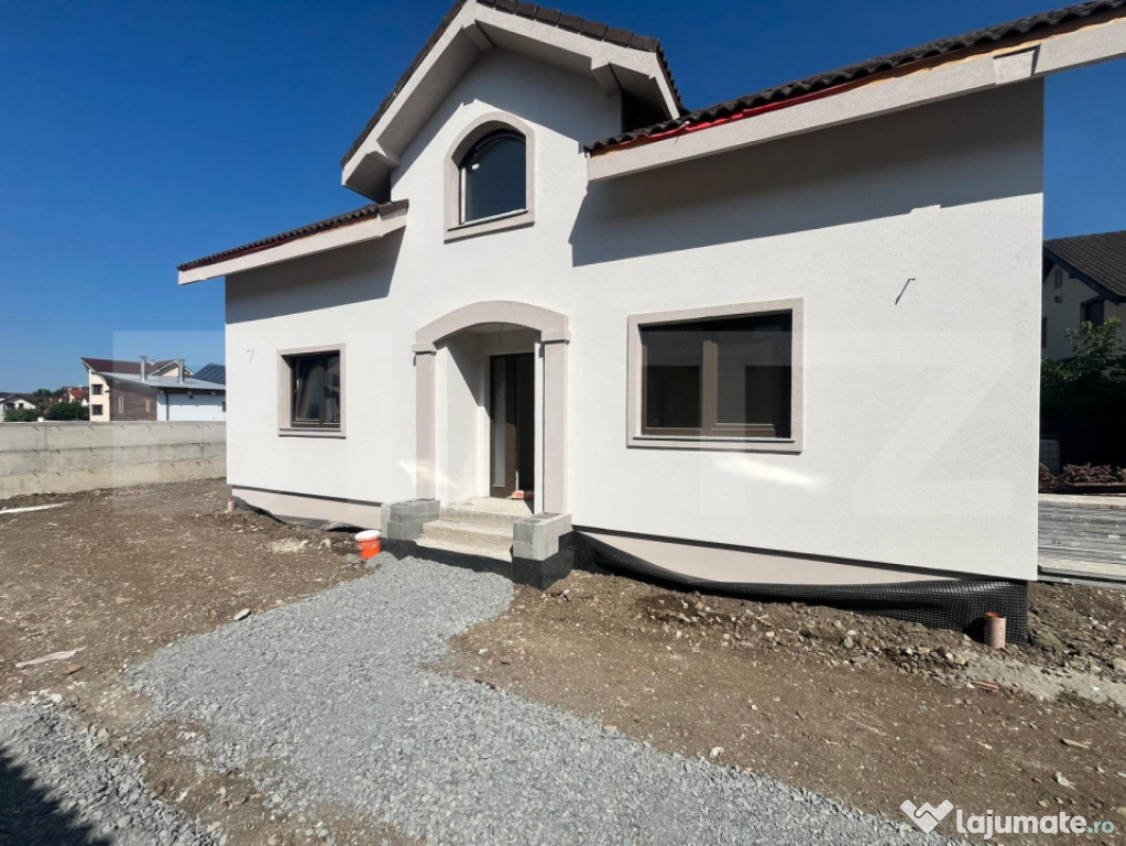 Casa individuala, finisata , 250 mp teren, zona Terra