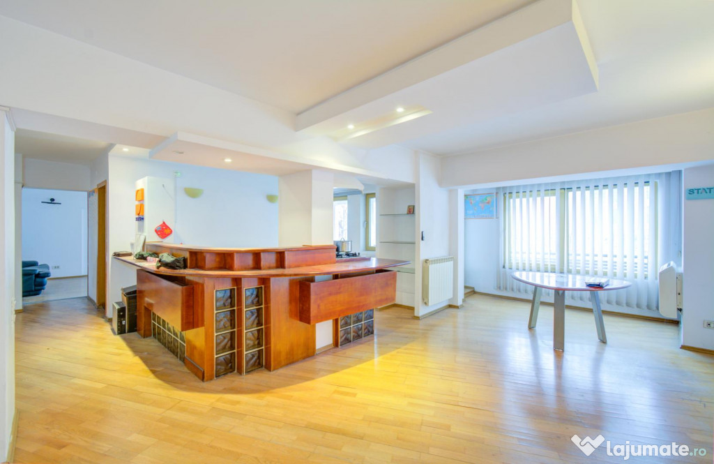 Apartament 2 camere nemobilat Piata Unirii pretabil birouri