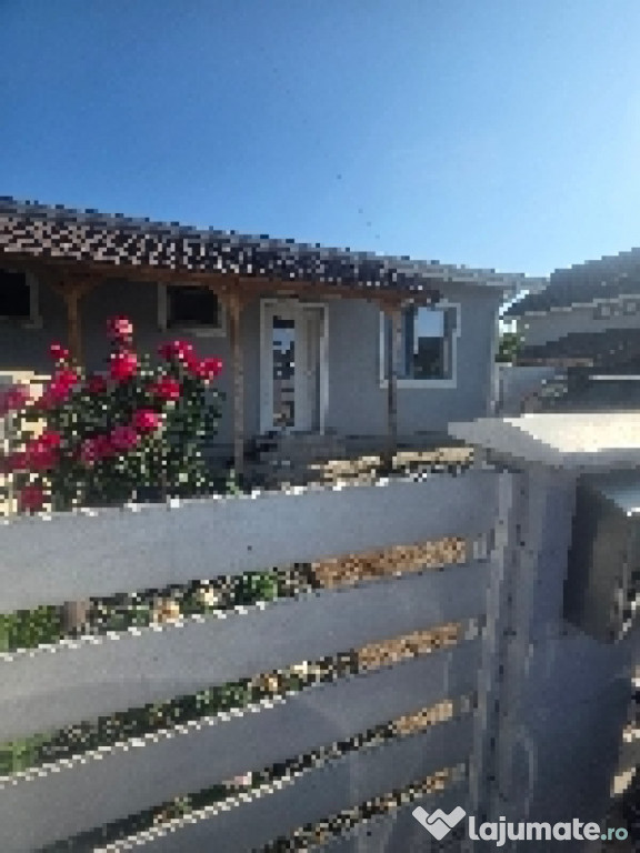 Proprietar 1/2 duplex Mosnita Veche