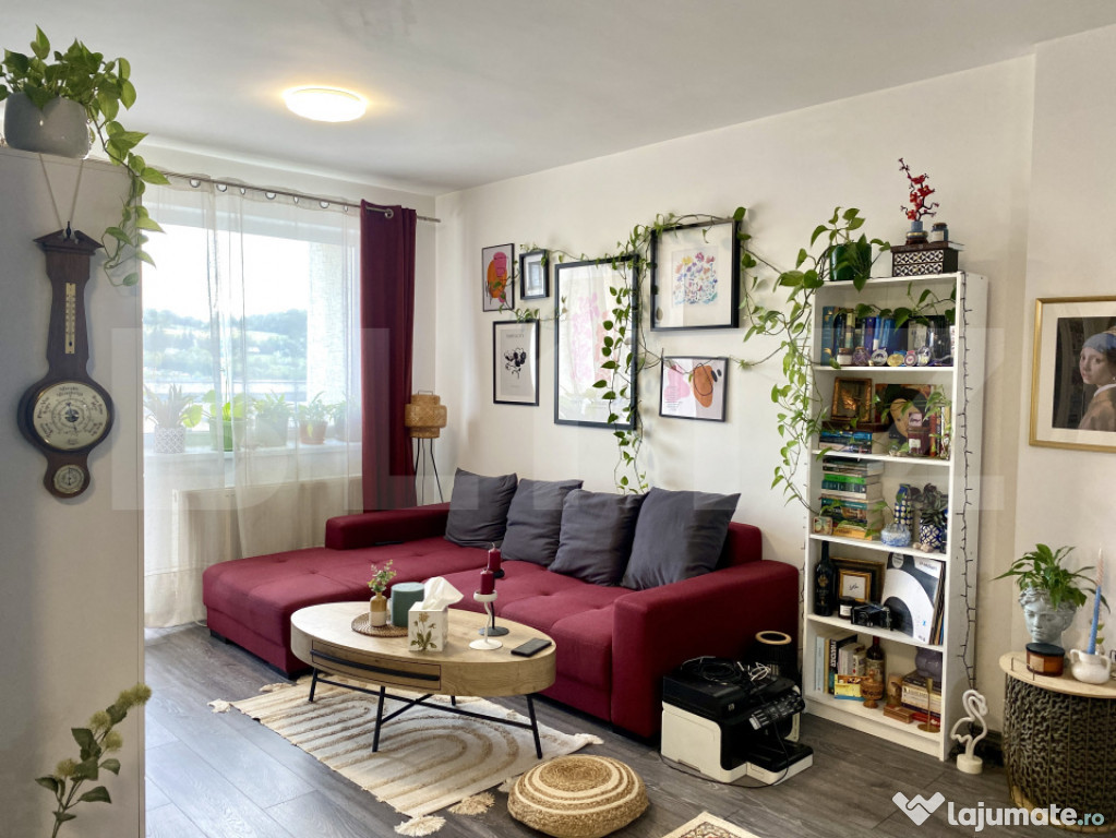 Apartament modern 2 camere, semidecomandat, dressing, 56mp,
