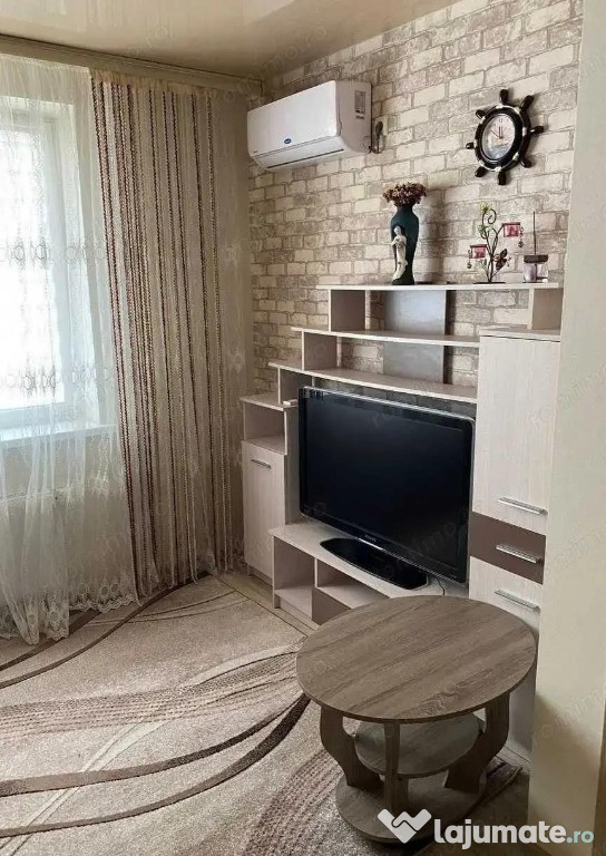 Garsoniera in zona Izvor