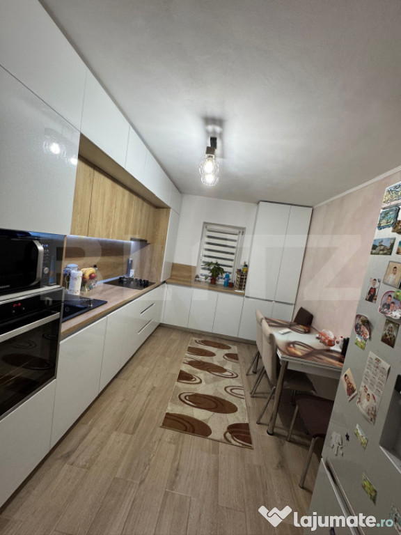 Apartament cu 3 camere, 2 bai, 65, 3,5 mp zona Marasti