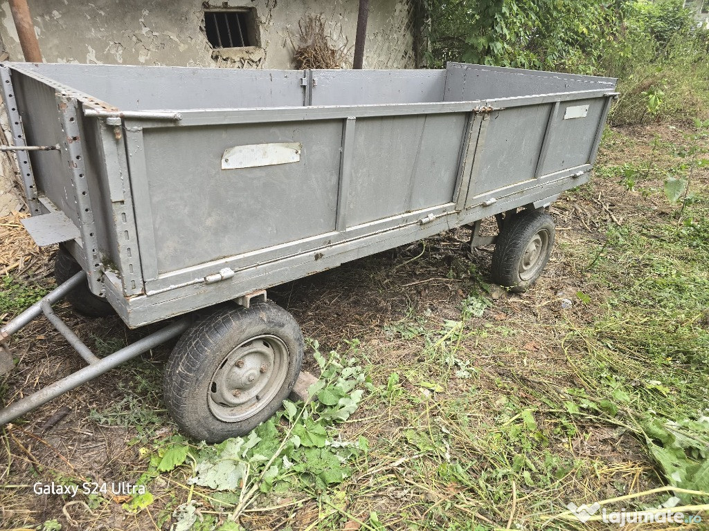Vand remorca tractor!