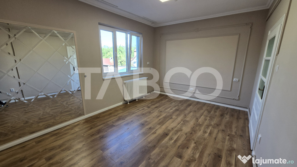 Spatiu comercial cu 3 camere de inchiriat zona Trei Stejari