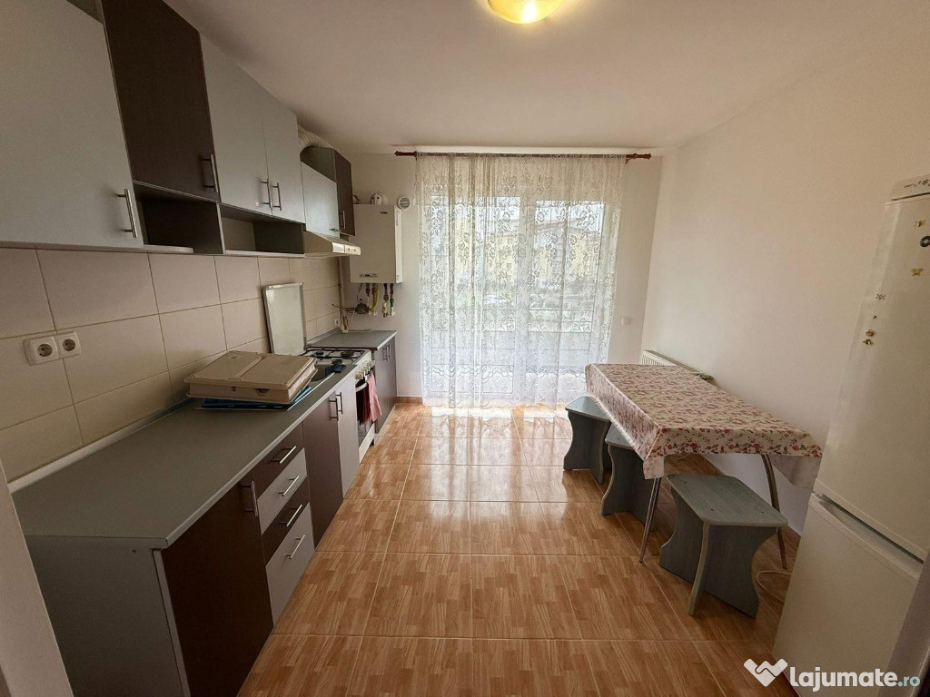 Apartament 2 camere de inchiriat