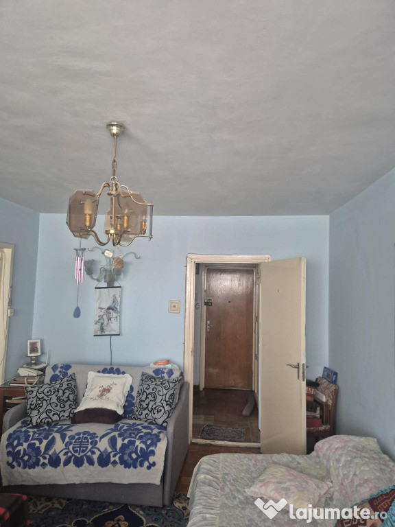 Apartament 2 camere zona ASTRA,