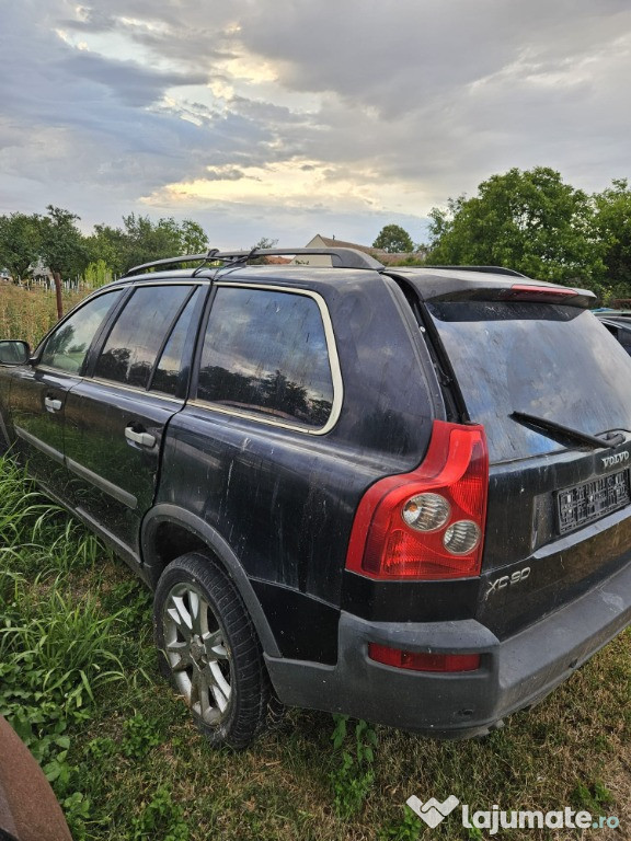 Dezmembrez Volvo XC 90, an fabricație 2006, motor 2.4 diesel