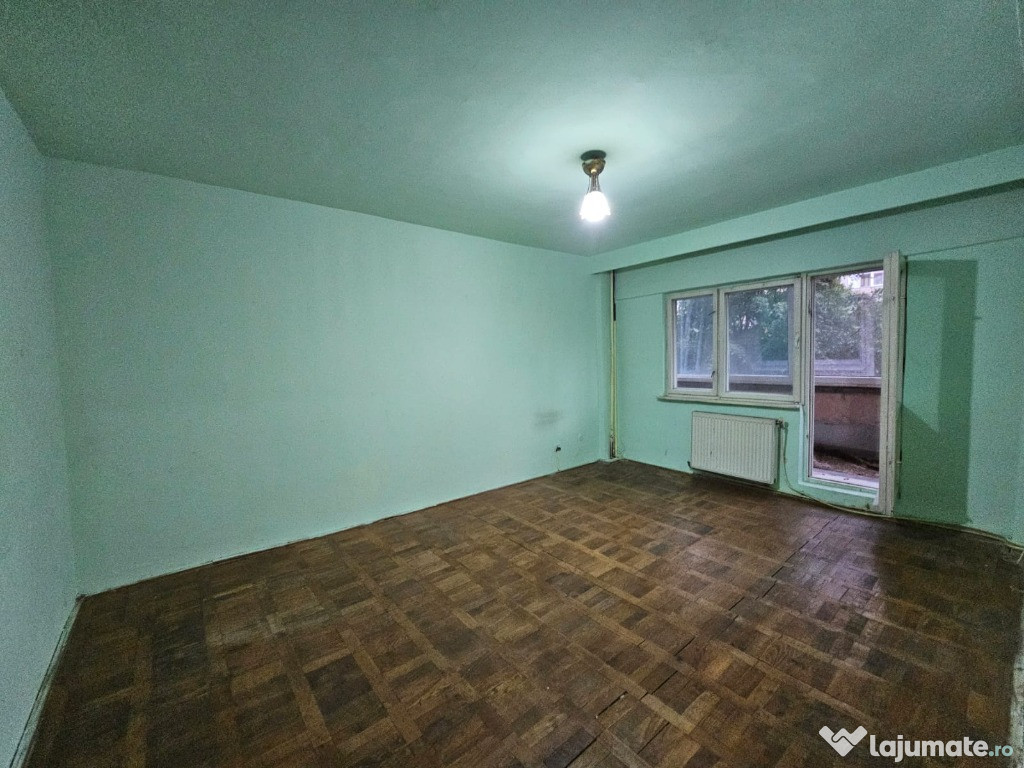 OCAZIE UNICĂ! Apartament 2 camere,2 balcoane etaj 1, Bv. Decebl