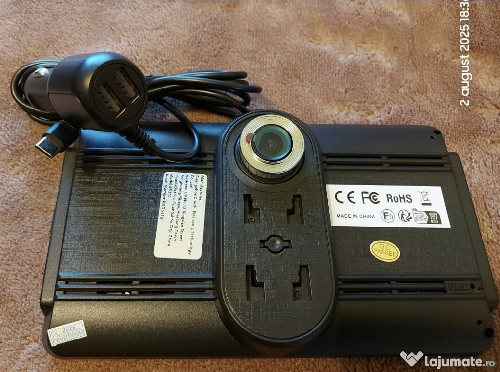 Dispozitiv GPS CarPlay / Android Auto cu cameră de bord
